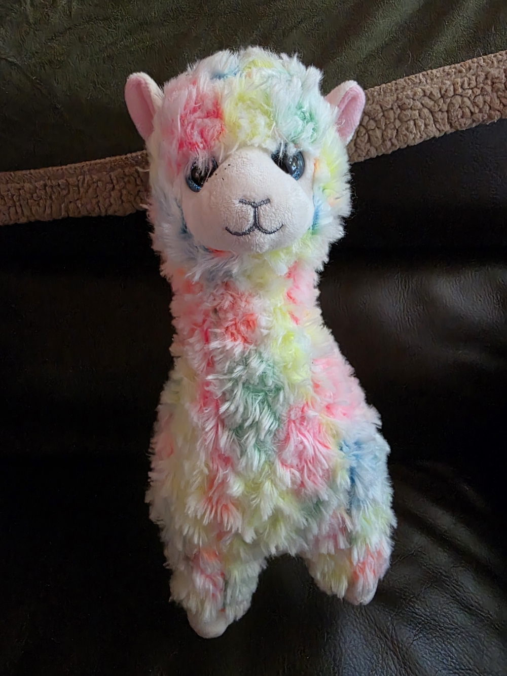 Ty Beanie Babies "Lola" Llama